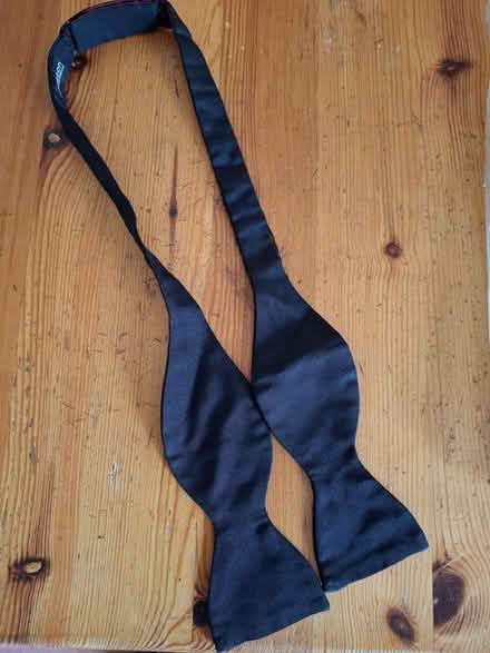 Photo of free Pure silk bow tie (Lightwater GU18) #1