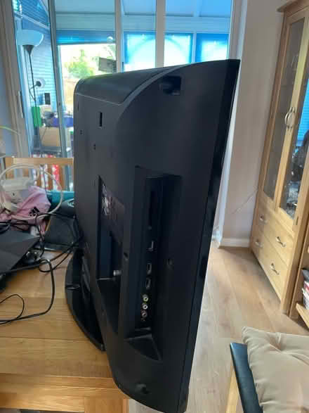 Photo of free Sony TV (Romford RM7) #2