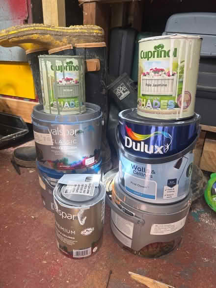 Photo of free Assorted paints (HP1) #1