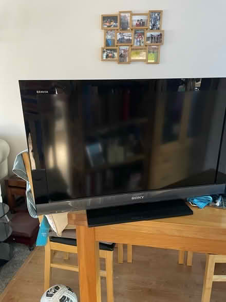 Photo of free Sony TV (Romford RM7) #1