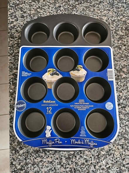Photo of free Muffin tray (Yonge & Bloor) #1