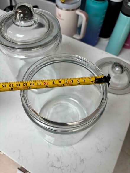 Photo of free Glass storage jars (Chessington KT9) #2