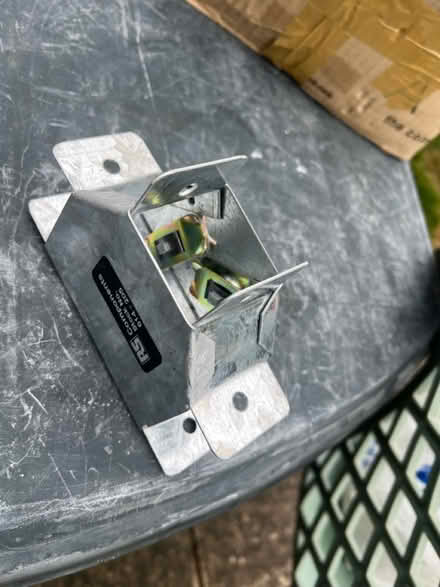 Photo of free Cable Trunking T Bend (Whitton TW3) #2