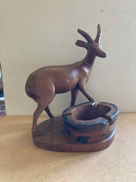 Photo of free Vintage Novelty WOODEN ASHTRAY on Base with Carved GAZELLE. (St James, South Elmham IP19) #1