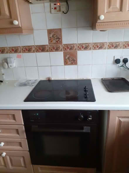 Photo of free Zanussi built-in electric oven (Elstree WD6) #1