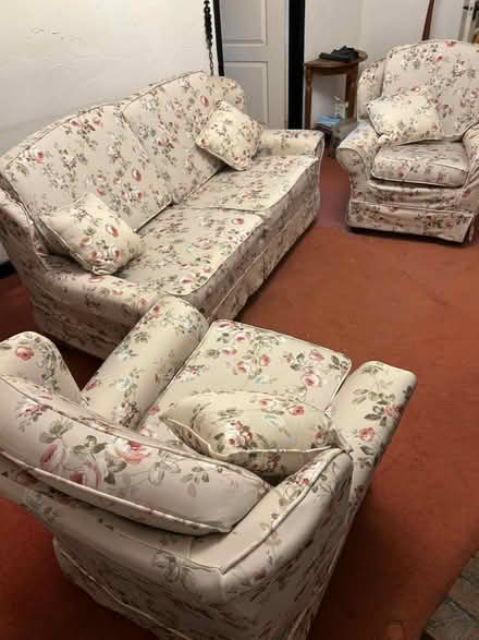 Photo of free Sofa (Mawdsley PR75) #1