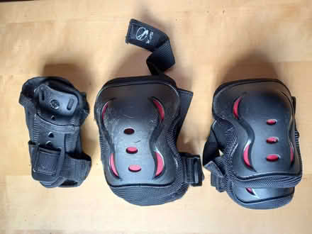 Photo of free Skater's set of protective pads. (Hughenden Valley HP13) #2