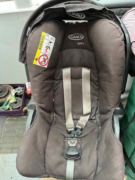 Photo of free Baby car seat (UB6 North Greenford) #4
