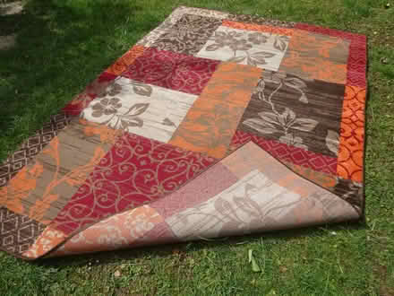 Photo of free Large floor rug 277 x 190cm (Royal Wootton Bassett SN4) #4