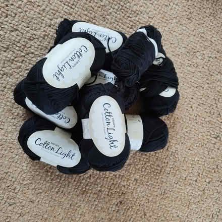 Photo of free Black cotton yarn (Brickhill) #1