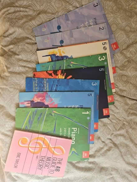 Photo of free Piano music books (Turnpike Lane) #1