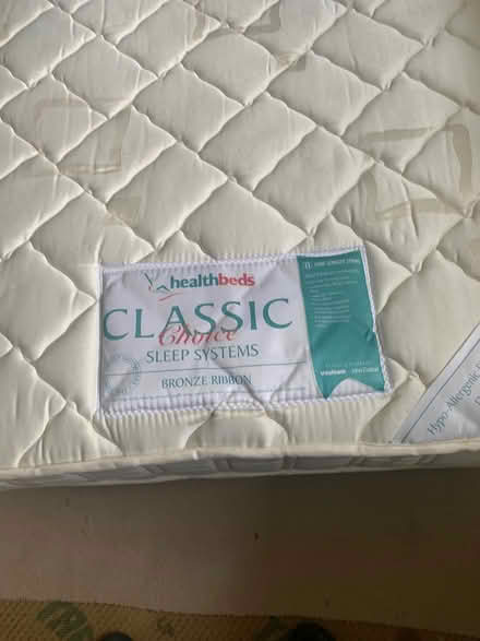 Photo of free 2 twin beds 3 ft (Bn20 7qw) #1