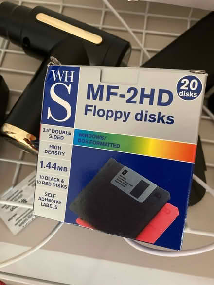 Photo of free Floppy discs (Twickenham Green) #1