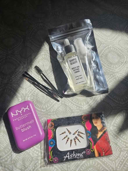 Photo of free Assorted make up items (Turnpike Lane) #1