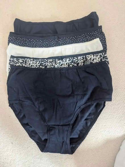 Photo of free M&S high rise shorts size 16 new (Chesser EH14) #1