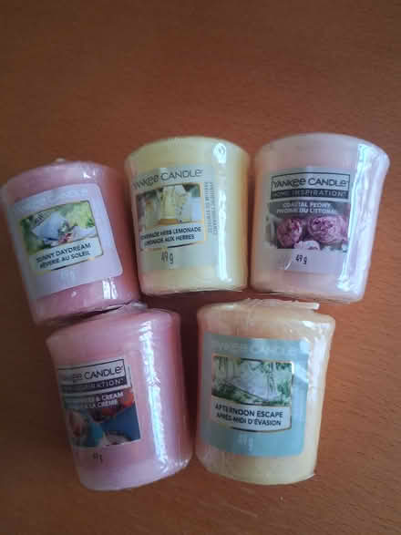 Photo of free 5 Yankee Candles (Stockport SK7) #1