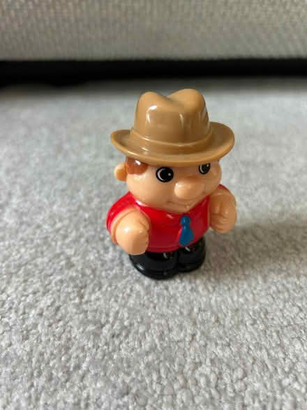 Photo of free Toys (GU12 Ash Green) #3