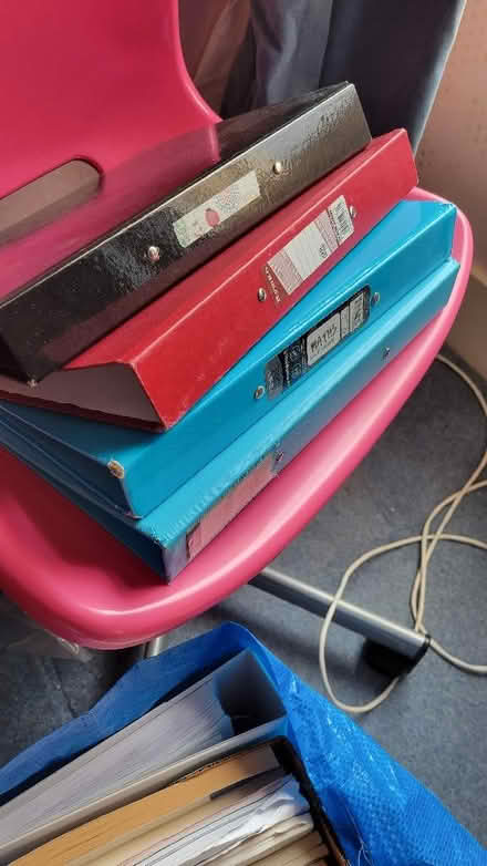 Photo of free 4 ring binders (Palmer Park RG6) #1