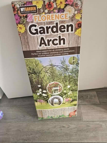Photo of free Garden arch (HU8 james reckitt) #1