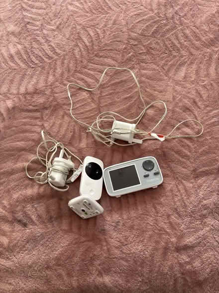 Photo of free Motorola baby monitor (SE6) #1