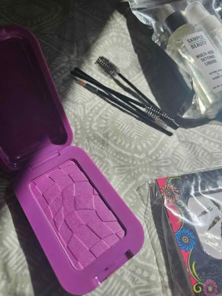 Photo of free Assorted make up items (Turnpike Lane) #2