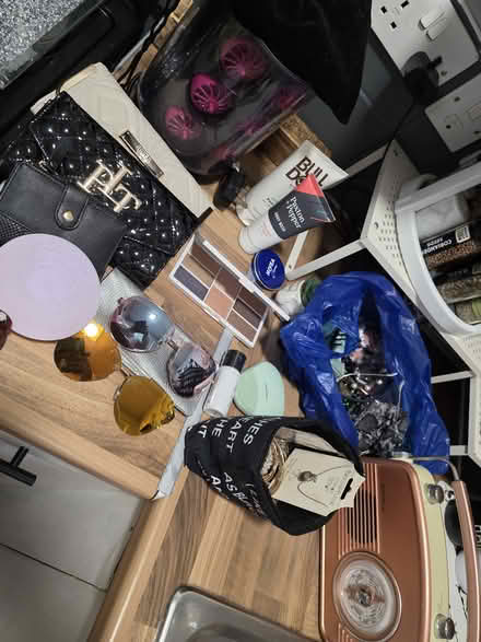 Photo of free Bundle (DE23) #1