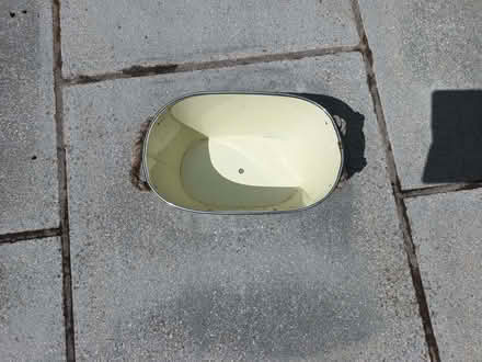 Photo of free Planter (Kenilworth CV8) #2