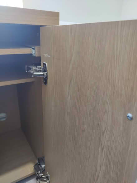 Photo of free Desk (Cookham Road sl6) #2