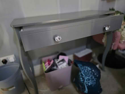 Photo of free Console table/dresser (DE23) #1