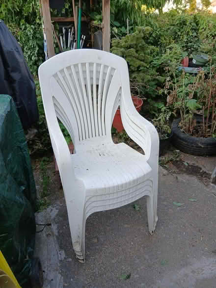 Photo of free 4 x garden chairs (Totterdown, Bristol) #1