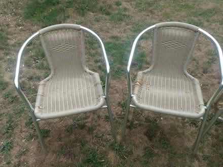 Photo of free Set of 4 cafe chairs (TW2) #3