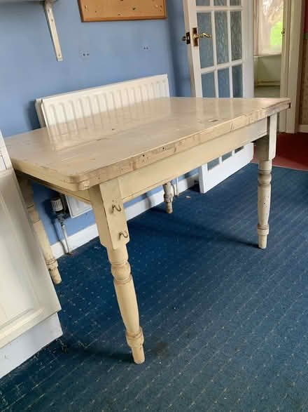 Photo of free Work table (Billingshurst) #1