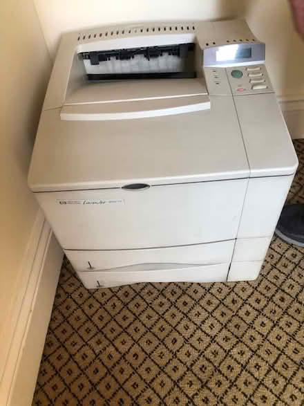 Photo of free HP laserjet printer. Needs Parts (Near Borough tube SE1) #1