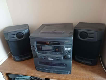 Photo of free CD, radio & tape player with speakers (Chatham ME5) #2