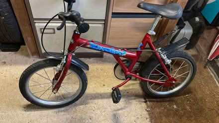 Photo of free 2x Bicycles (ages 4-7) (Dean Court OX2) #1