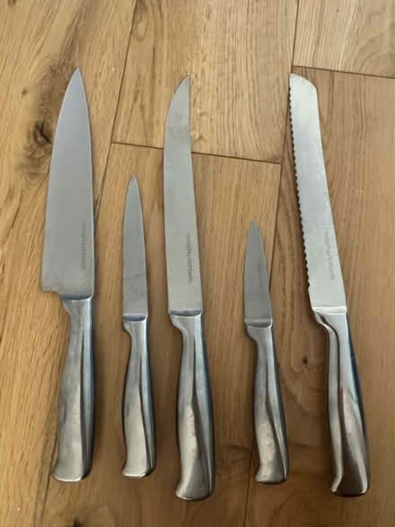 Photo of free Kitchen knives set (Bethnal Green E2) #2