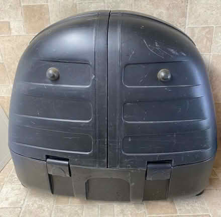 Photo of free Pair Of Carlsboro T150 Speakers (Vale LA1) #4