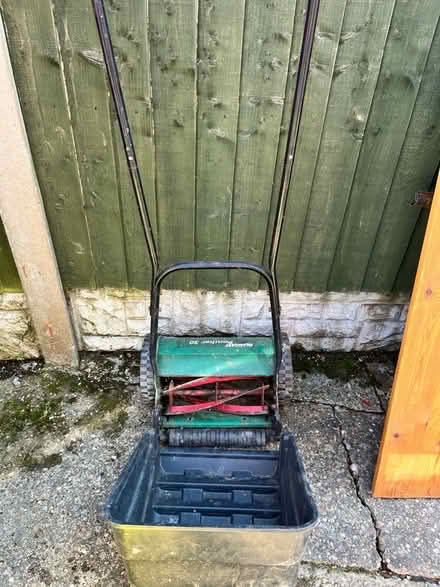 Photo of free Push lawn mower (Woodchurch CH49) #1
