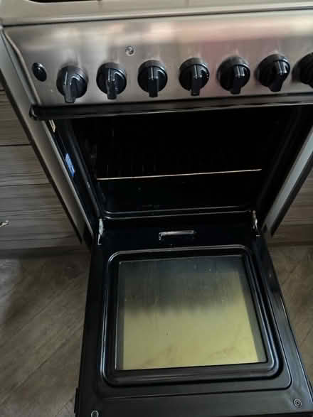 Photo of free Gas cooked excellent condition 50cm (B/S CM23) #3