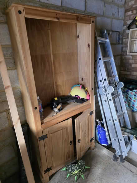 Photo of free un painted pine dresser (KT146DE) #1