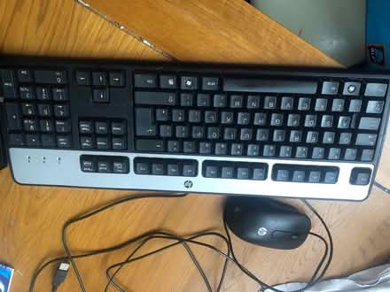 Photo of free HP Keyboard and Mouse (Hertford SG14) #3