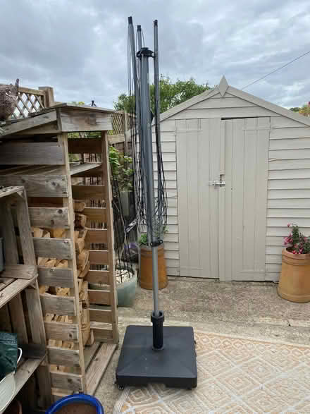 Photo of free Small rotary clothes line in good condition (Lightpill GL5) #1
