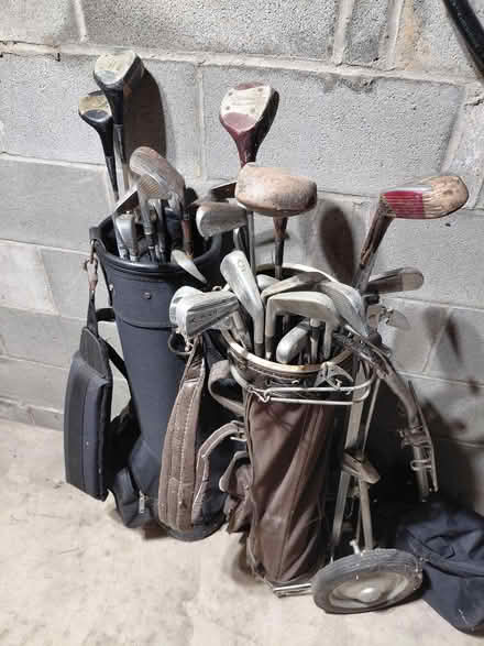 Photo of free Used golf clubs (Vienna twp) #1