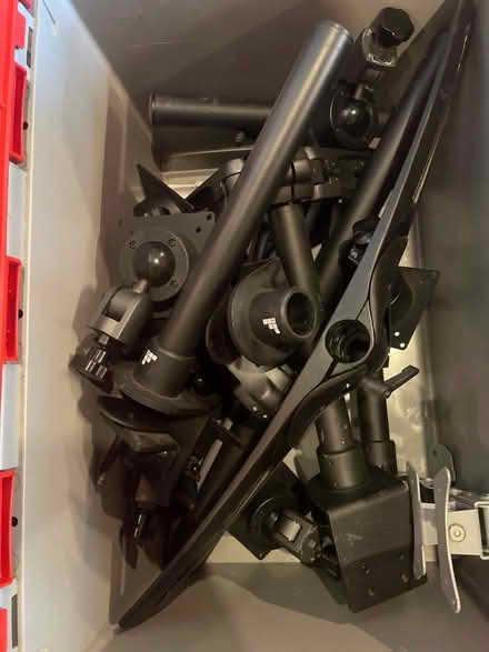 Photo of free Dual monitor arms and 2 for tv (RM5) #1