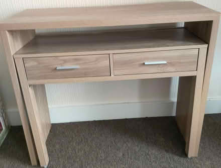 Photo of free Extendable Writing/Computer Desk (Stafford Road E7 8NN) #2