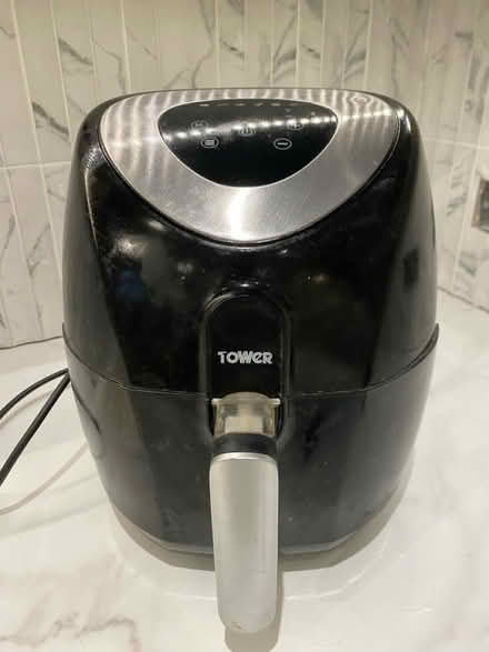 Photo of free Tower airfryer *not working (Maida Vale W9) #1