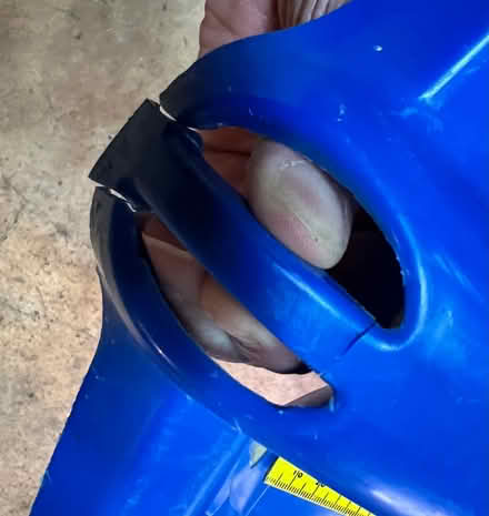 Photo of free Child’s plastic snow sled (Bothell - Canyon Park) #4