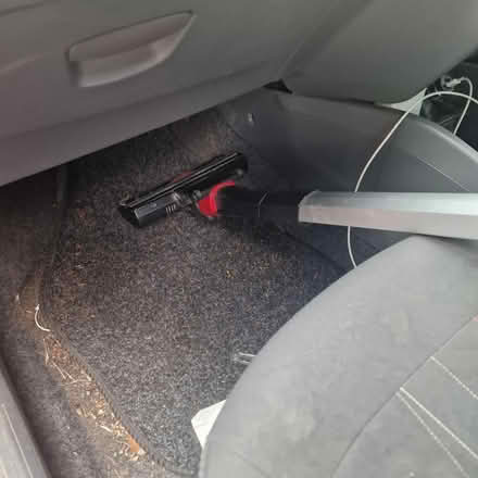 Photo of free Cordless Vacuum - Hoover (Wallington, SM6) #2