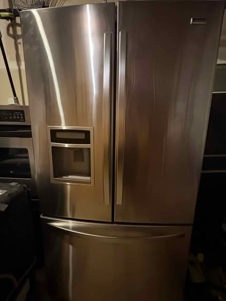 Photo of free Refrigerator (Ashburn) #1