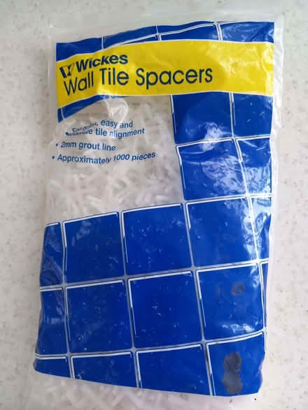 Photo of free Tile spacers (Woodley RG5) #1